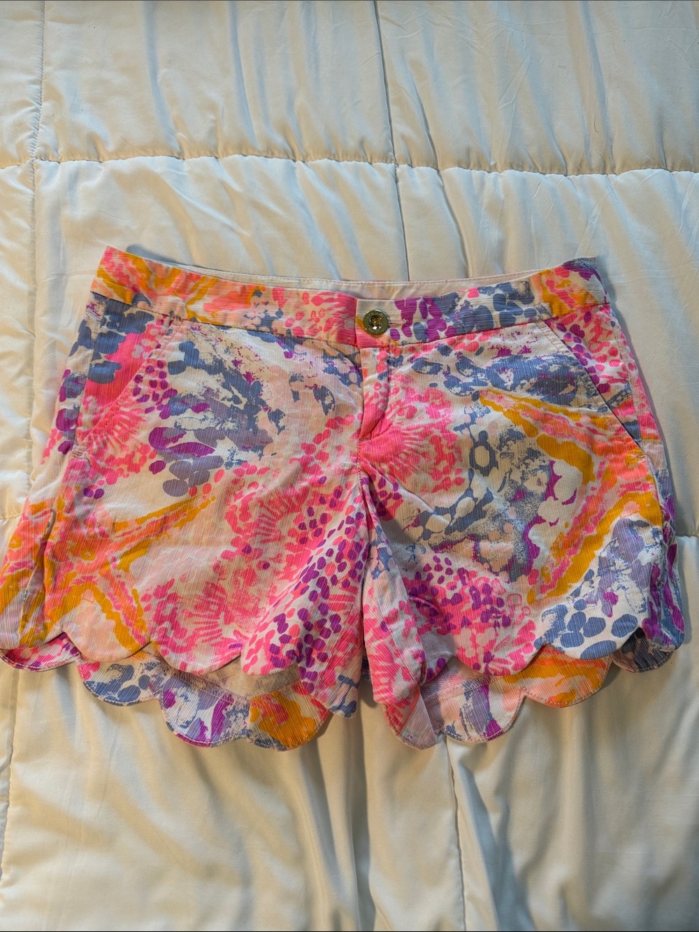 Women's Scallop Hem Printed Shorts - Pink Multi Lilly Pulitzer